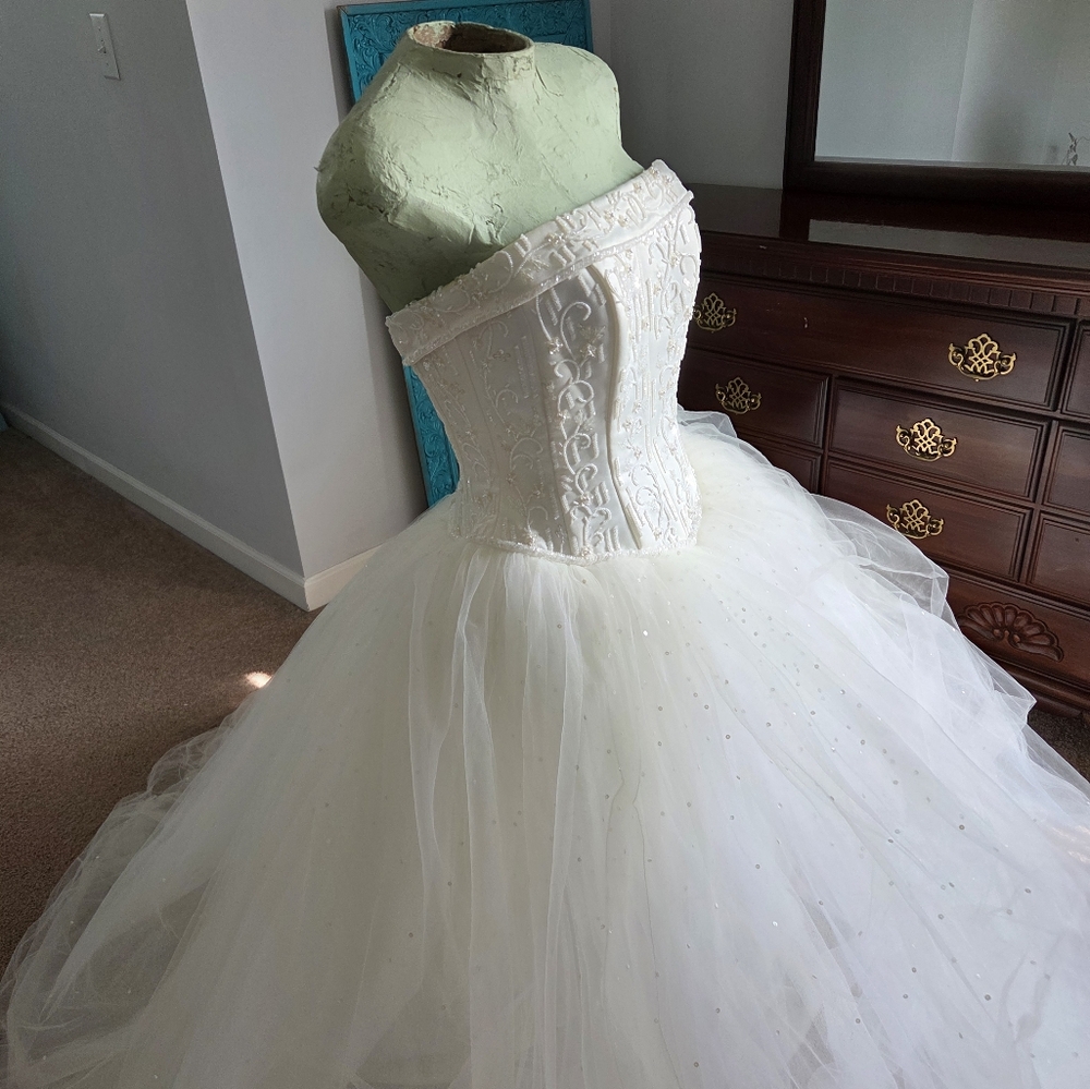 White Strapless  Bridal Gown